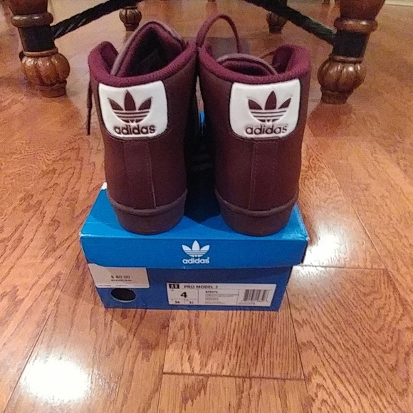 Adidas Originals - Picture 5 of 6